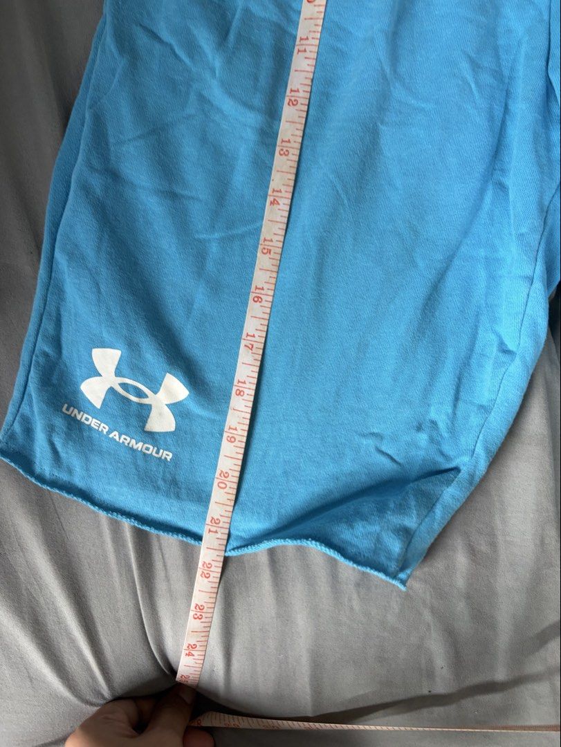 under armour shorts bought in UK (Category: Shorts) located in Manila. Submitted by slayandchic (Listing ID 1462121182, Image 3). Description: used once original med on tag.