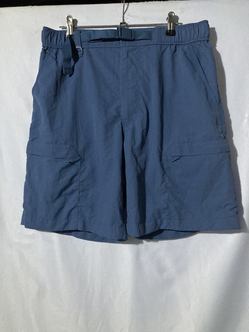 UNIQLO GEARED SHORTS (Category: Shorts) located in Naga. Submitted by wwy3ips (Listing ID 1462168260, Image 2). Description: UNIQLO GEARED SHORTS SMALL ON TAG 30-32 WAIST 18 LENGTH EXCELLENT CONDITION NO ISSUE.