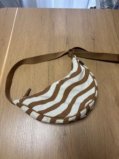 （分類：）位於 。 由 ttylee 提交（商品編號 1462144626，圖片 1）。簡介： 。