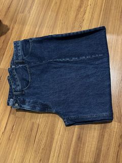 (Category: ) located in . Submitted by _paylessforlikenew_ (Listing ID 1462175043, Image 1). Description: .