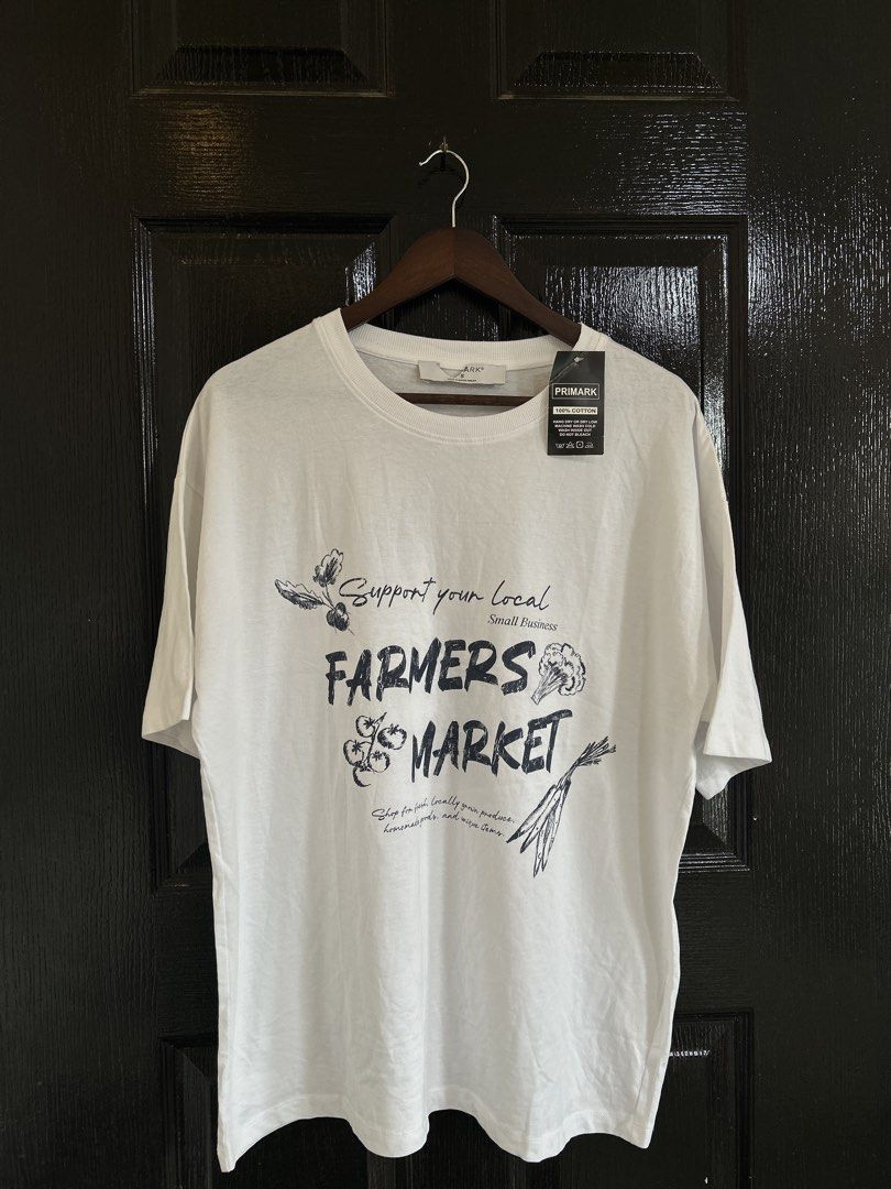 Unisex white tee primark (Category: Shirts) located in Las Pinas. Submitted by kukayskabinet (Listing ID 1462127841, Image 1). Description: 📌last price posted 📌no haggling, (TAWAD ) items are already on sale 📌 items posted are either brand new or pre-loved 📌 manage your expectations and buy at your own risk. .
