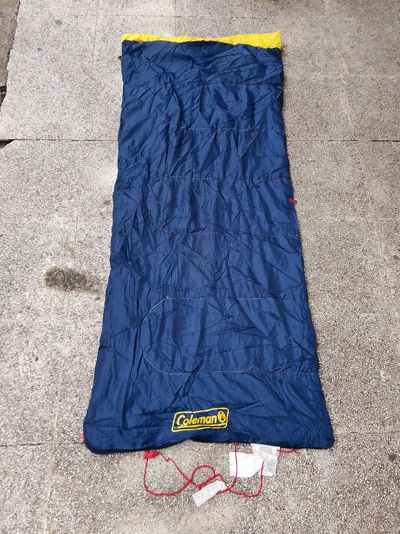 US COLEMAN SLEEPING BAG (Category: Hiking & Camping) located in Quezon City. Submitted by dreyamor (Listing ID 1462057153, Image 1). Description: .