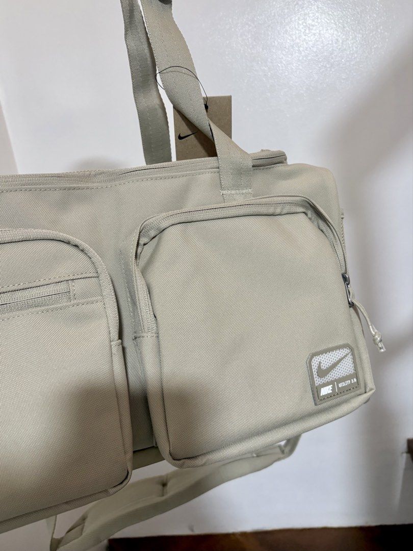 UTILITY POWER 2.0 DUFFEL BAG SMALL (Category: Backpacks) located in Makati City. Submitted by ilovestopnshop20 (Listing ID 1462260823, Image 3). Description: I N S T O C K 🚨 UTILITY POWER 2.0 DUFFEL BAG SMALL Brandnew with tag 💯 Color: DESERT KHAKI Size: 19" L x 9" W x 9" H Volume : 31L ON HAND & READY TO SHIP! ✅NOW: ₱2,299 only ❌SRP: ₱3,095 📍LOCATION: BRGY KARUHATAN, VALENZUELA CITY MOP • GCASH, BDO, BPI MOD • Lalamove, J&T Express, GOGO XPRE
