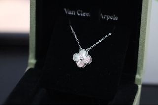 （分類：）位於 。 由 bubbleny 提交（商品編號 1462131870，圖片 1）。簡介： 。