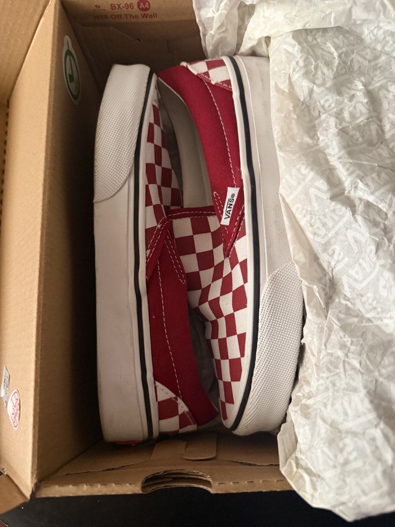Vans Classic Slip-On Checkerboard Chill Pepper Red White (Category: Sneakers) located in Pasig City. Submitted by noodleshit (Listing ID 1462065227, Image 2). Description: - Original Classic Vans slip-on shoes - Iconic red and white checkerboard pattern - Price:1800 - Size: US Men's 3.5 / US Women's 5 - Includes original box -for lalamove only -Dm for inquiries .