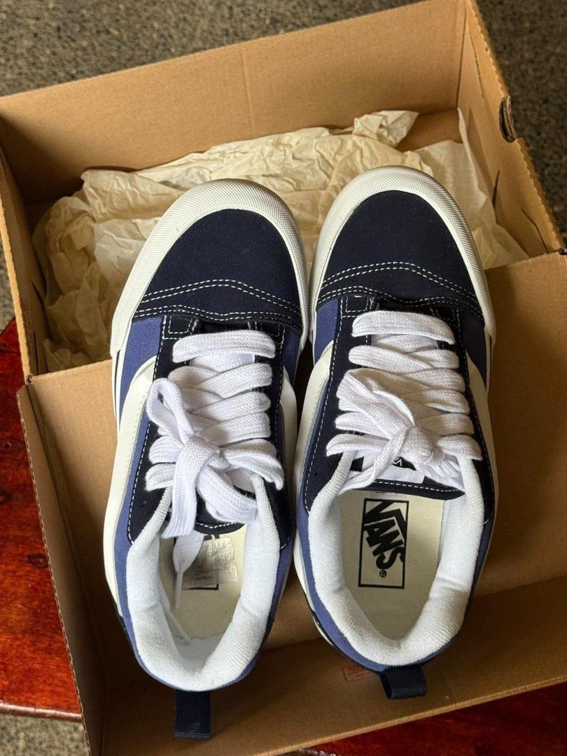 Vans Old Skool Shoes (Category: Sneakers) located in Paranaque City. Submitted by guts_kanteen (Listing ID 1462113835, Image 2). Description: - Authentic Classic Vans - Only Used Once - Size: US Men 6.5 / US Women 8 - Includes original box.