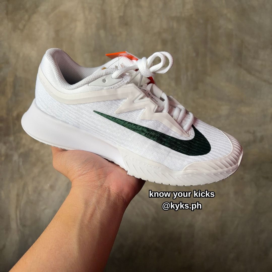 Vapor Pro 3 George Green (Category: Sneakers) located in Taguig. Submitted by kyks.ph (Listing ID 1462141283, Image 1). Description: 🔥 LIMITED STOCKS ONLY! GET YOURS NOW! 🔥 💫Vapor Pro 3 'George Green' ▪️Women's(US) 6 / 6.5 / 7 / 7.5 ▪️P8,800 only! ▪️Brand new ▪️Original / Authentic / Legit 🌐Shipping nationwide 📱Message if you're interested.