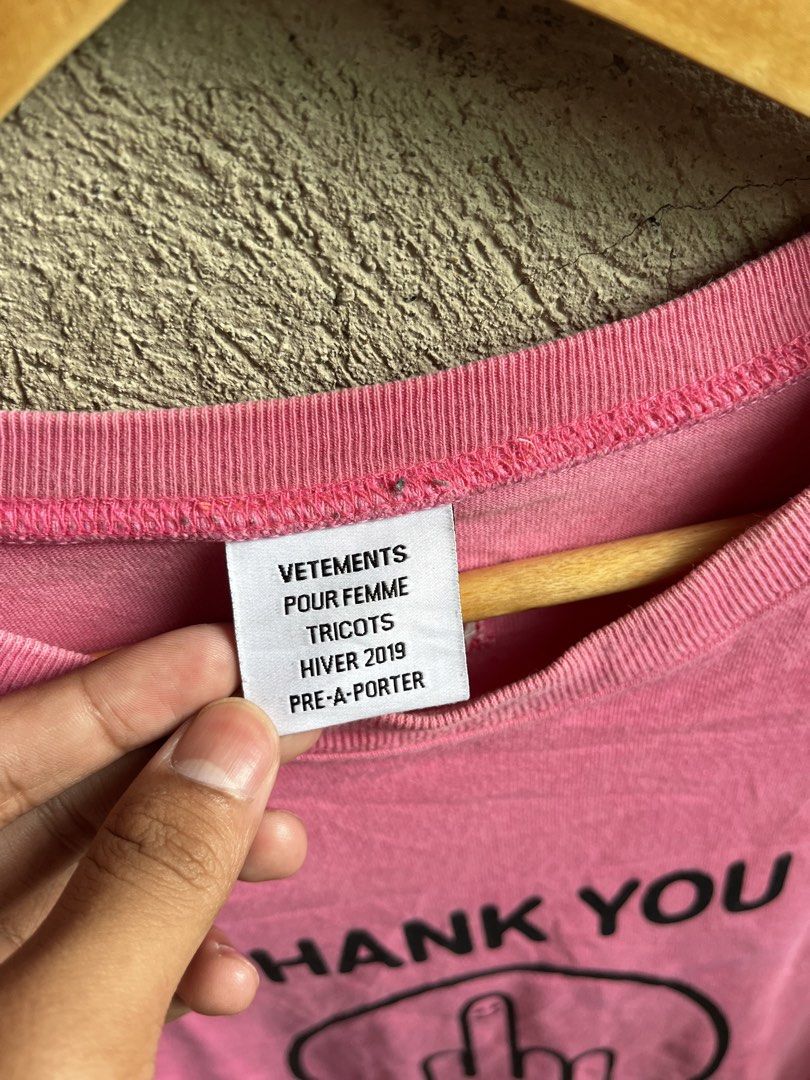 VETEMENTS (Category: Tshirts & Polo Shirts ) located in Cagayan de Oro. Submitted by rewornthriftph (Listing ID 1462044779, Image 3). Description: width: 23.5 length: 28.5 large to xlarge | OVERSIZED also on medium Color rate: 9.5/10 Issue: NEED WASH In EXCELLENT Condition See details and reference on slides Payment Methods: GCASH/JNT PLS MANAGE YOUR EXPECTATIONS. THRIFT ITEMS, NO CANCELLATION ₱700.