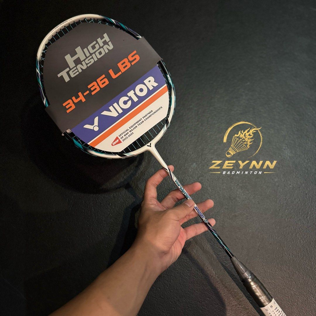 Victor Thruster K 220H II A ( White ) - Authentic / Original (Category: Racket and Ball Sports) located in Las Pinas. Submitted by lvespinaa (Listing ID 1462169394, Image 1). Description: ‼️AVAILABLE ONHAND : VICTOR THRUSTER 220H II A‼️ Looking for a power racket with a head-heavy balance, medium flex, and high tension? 👀 Built for players who want more power and a solid feel on every shot, while still being comfortable and easy to handle on cou