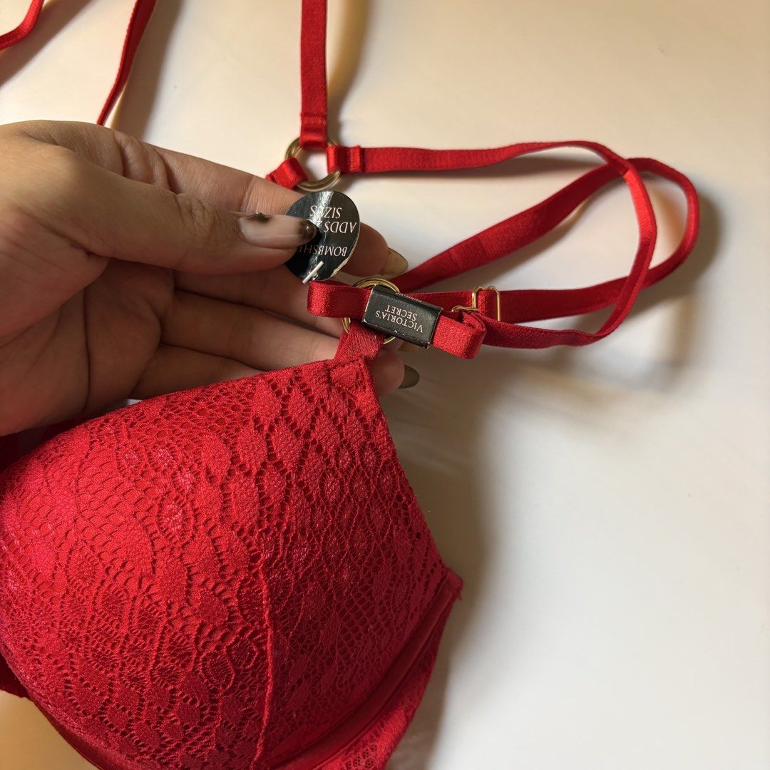Victoria’s Secret red lace bombshell high quality (Category: Sleeveless) located in Quezon City. Submitted by kaelian_couture (Listing ID 1462049712, Image 3). Description: 30C.