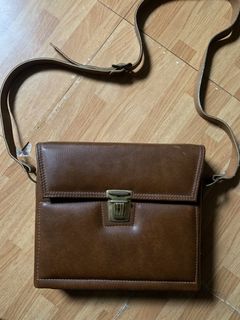 (Category: ) located in . Submitted by premium_thrifts (Listing ID 1462182695, Image 1). Description: .