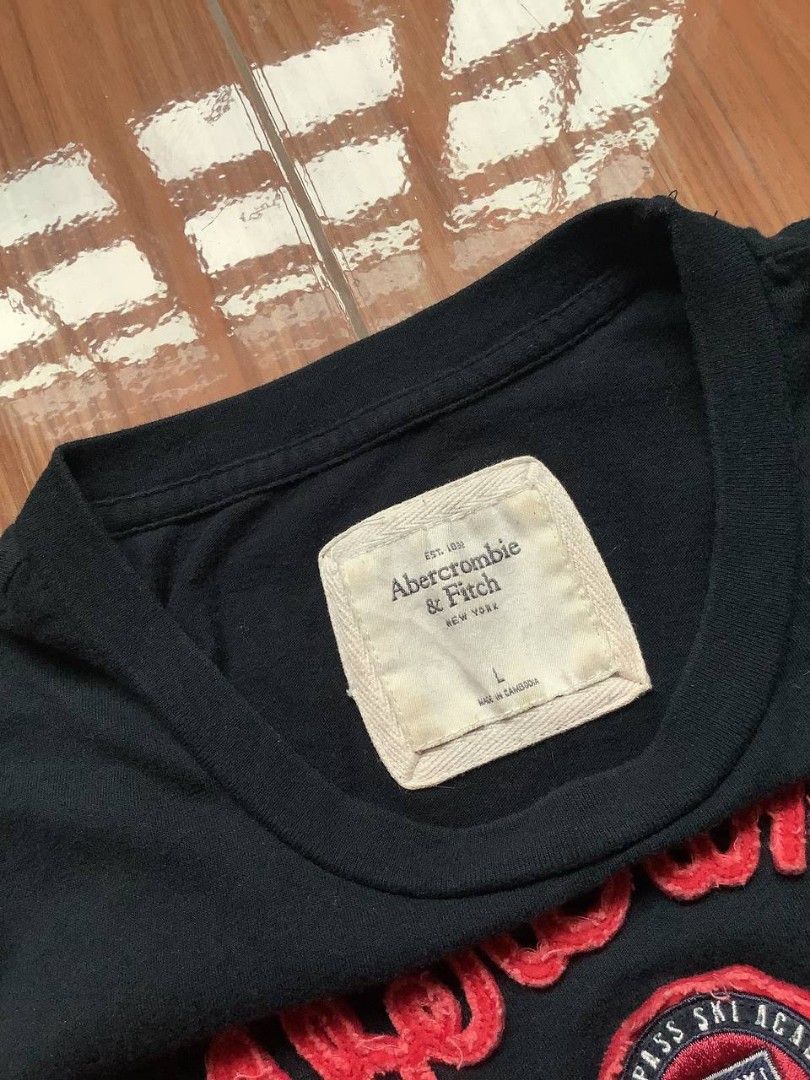 Vintage Abercrombie (Category: Shirts) located in Canaman. Submitted by stayhypethrifted (Listing ID 1462094920, Image 3). Description: .