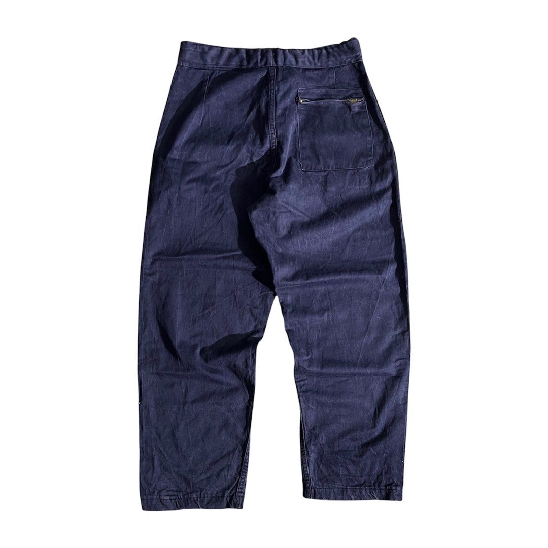 Vintage Italian Air Force Work Pants (Category: Jeans) located in Daraga. Submitted by th3cliquejunks (Listing ID 1462222621, Image 2). Description: Vintage Italian Air Force Work Pants Excellent Condition Flawless Lampo Zipper Measurement: Waist: 32” Length: 39” Hem: 8.5” - 3,089 Dm!.