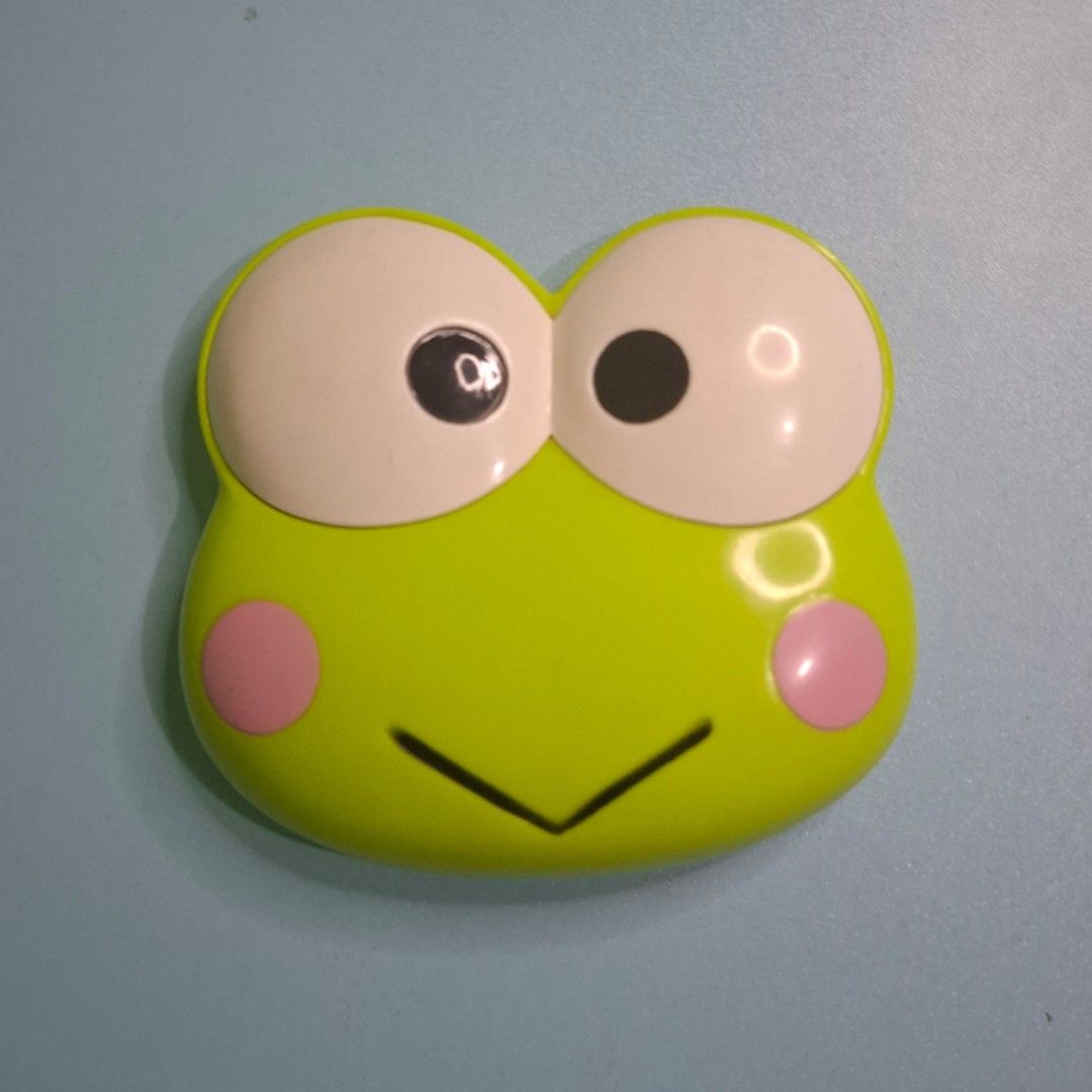 Vintage Keroppi compact mirror with comb (Category: Other Stationery & Craft) located in Adams. Submitted by frog_and_clover (Listing ID 1462244935, Image 1). Description: favorite collection of all my keroppi collectibles. well used but not abused, no damage still functioning. message for me for more picture.