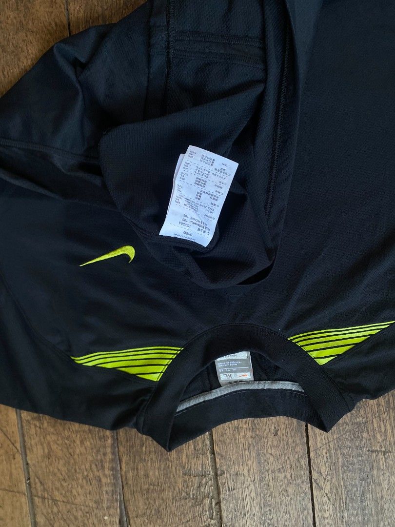 Vintage Nike Jersey 💥 (Category: Tshirts & Polo Shirts ) located in Batangas. Submitted by adoboqt (Listing ID 1462181367, Image 2). Description: .
