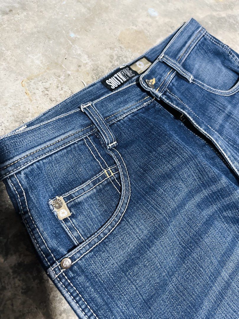 Vintage Y2K Southpole Denim Pants (Category: Jeans) located in Navotas City. Submitted by y2kikaystuff (Listing ID 1462241849, Image 3). Description: Vintage Y2K Southpole Denim Pants Size 32 No issue Personal item from Japan Can pass as new From 500 down to 400 only Pm me.