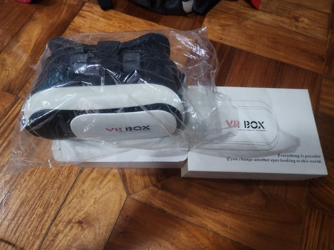 VR BOX Virtual Reality Headset (Category: Virtual Reality) located in Manila. Submitted by takeruraiko (Listing ID 1462118838, Image 1). Description: - VR BOX Virtual Reality Headset - Experience a new world of gaming and videos - Compatible with most smartphones - Comes in original packaging.