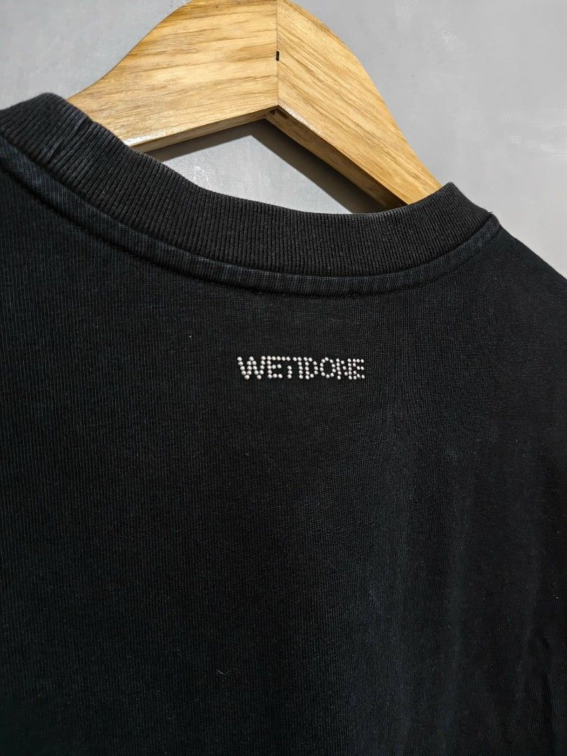 WELLDONE (Category: Tshirts & Polo Shirts ) located in Muntinlupa City. Submitted by nofame12 (Listing ID 1462164119, Image 3). Description: PLEASE CHECK THE DETAILS OF THE ITEM ON FIRST PHOTO. LOCATION - SUCAT MUNTINLUPA CITY.