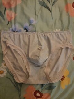 (Category: ) located in . Submitted by epinormous (Listing ID 1462191050, Image 1). Description: .