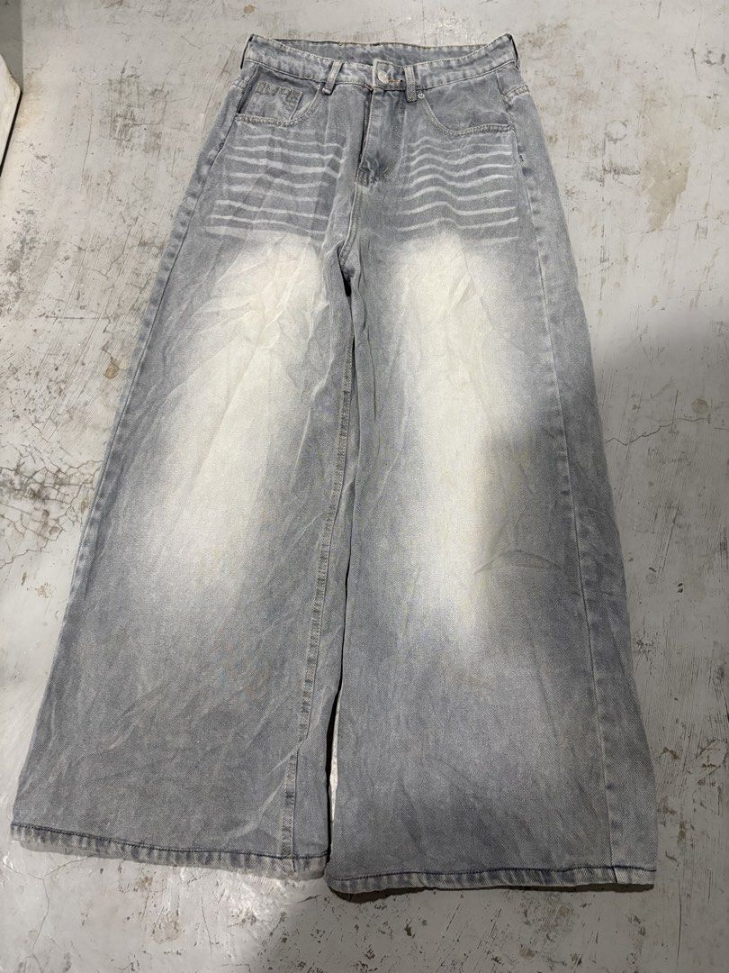 whose.studio light-smoke wide-leg baggy denim jeans (Category: Jeans) located in General Santos City (Dadiangas). Submitted by a.rt.eyes (Listing ID 1462212195, Image 2). Description: Waistline 29-30 stretchable Length 40 Rise 14 Leg opening 13 Excellent condition Color rate 9/10 Need wash only Location general santos city, Mindanao .