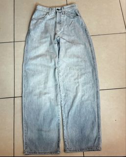 (Category: ) located in . Submitted by lunicothrift (Listing ID 1462075847, Image 1). Description: .