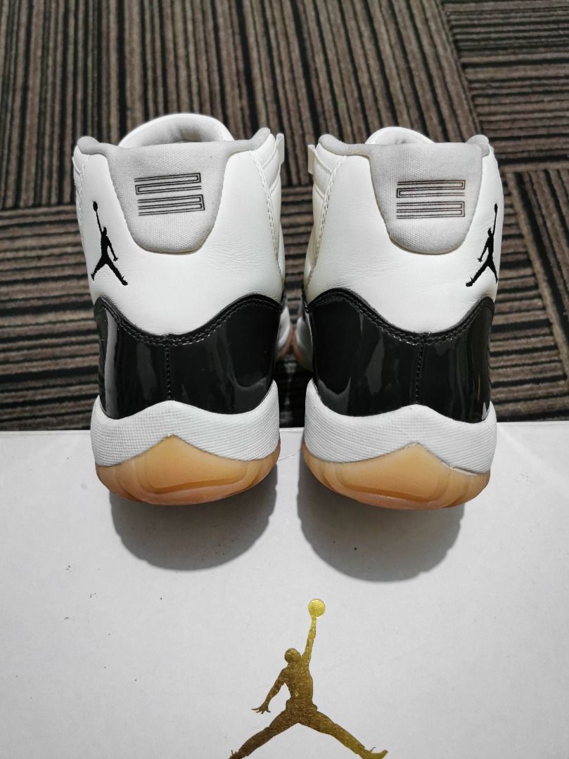 Wmns Air Jordan 11 Retro Neapolitan (Category: Sneakers) located in Cainta. Submitted by STRNGRPBLCPH (Listing ID 1462087169, Image 3). Description: Wmns Air Jordan 11 Retro 'Neapolitan' AR0715-101 Size 9W / 7.5M US PHP4,000 Used 9.5/10 with OG Box Mini stains on sockliner Patent Drags 100% Legit Authentic Local release Location: Cainta, Rizal. +SF.