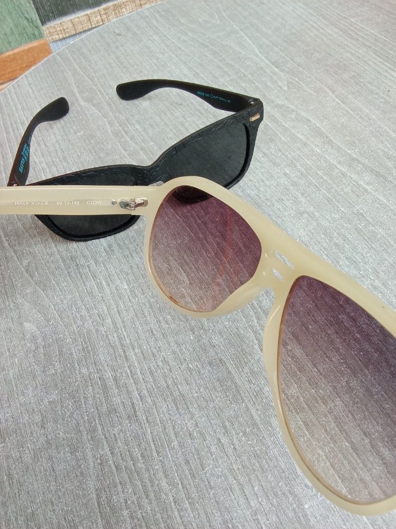 Women's Shades (Category: Activewear) located in Bacoor. Submitted by aileen678s75866 (Listing ID 1462046672, Image 2). Description: .