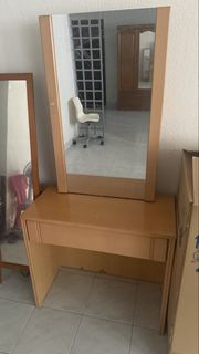 (Category: ) located in . Submitted by izzyness (Listing ID 1462146124, Image 1). Description: .
