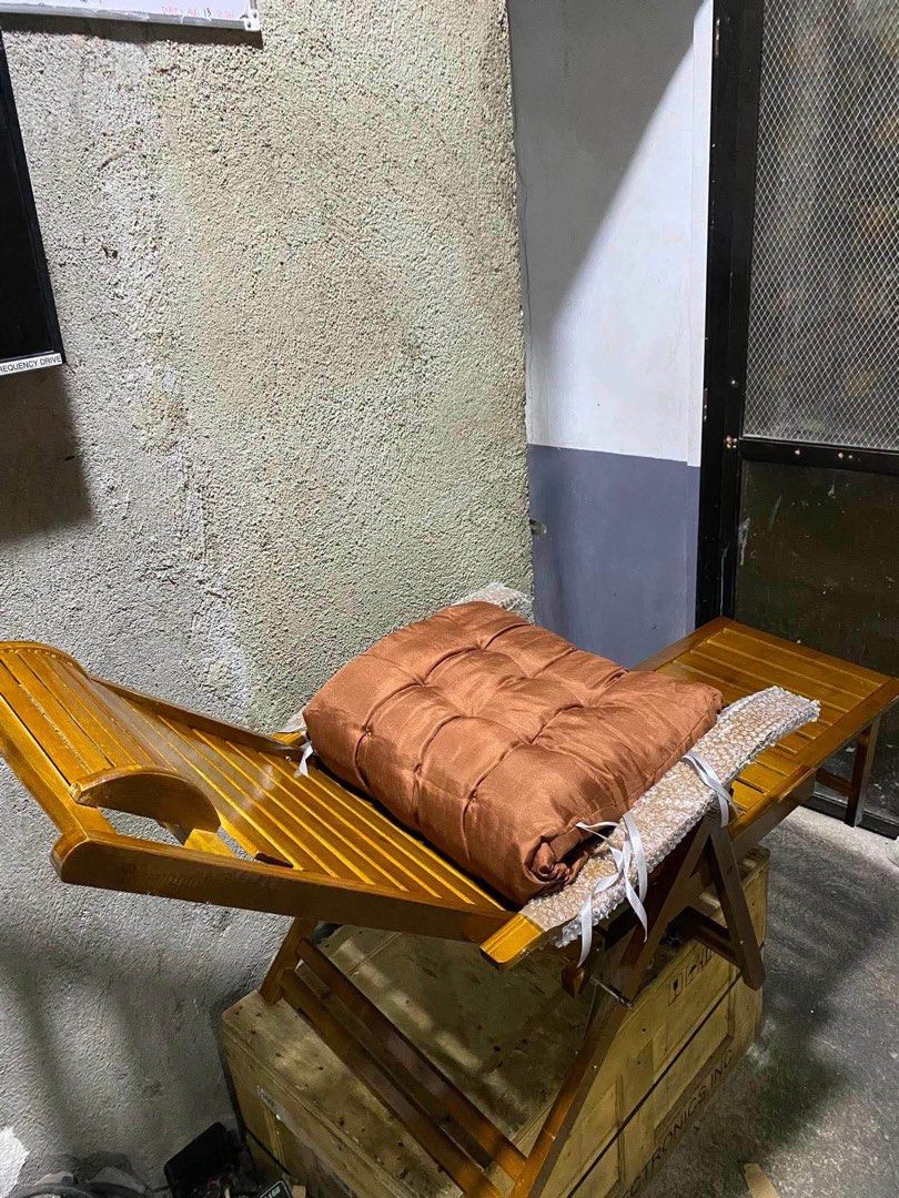 Wooden Folding Bed (Category: Other Home Appliances) located in Manila. Submitted by grandearth.7ebba2 (Listing ID 1462050521, Image 2). Description: .