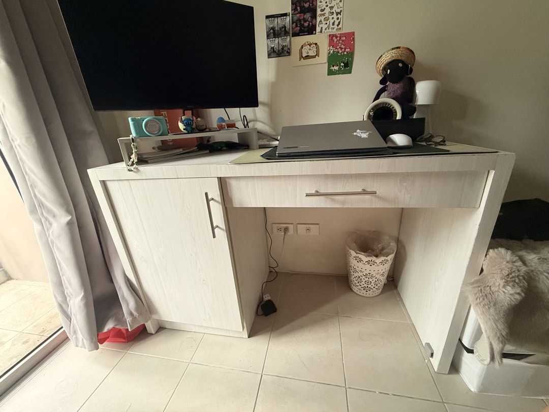 Heavy Duty Custom Made Wooden Work Desk (Category: Tables & Sets) located in Cavite. Submitted by jicabarles (Listing ID 1462038669, Image 3). Description: Marine Plywood - Laminated 120 x 60 x 80 (lxwxh) Bought for 6k, Used for 1 year - like new RFS: Upgrading size Can be delivered through lalamove .