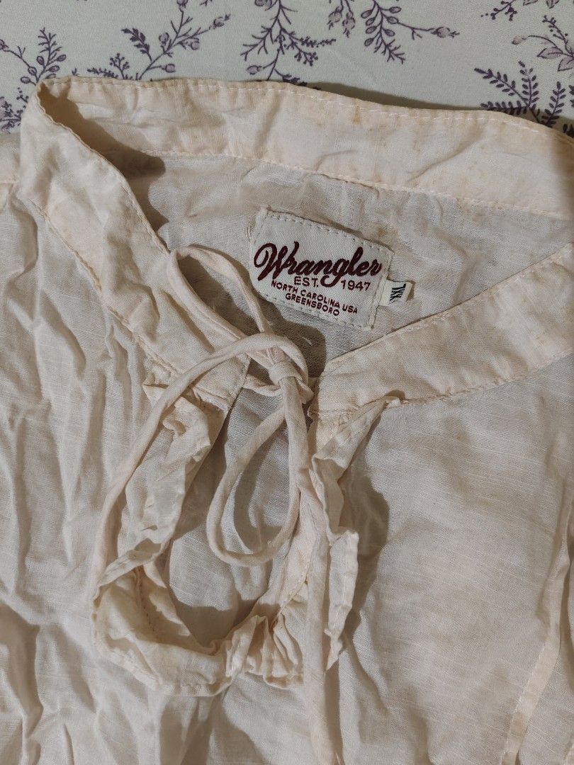 Wrangler light pink delicate ruffled trim panels blouse (Category: Blouses) located in Bulacan. Submitted by angel.decluttersx (Listing ID 1462092764, Image 2). Description: large size cotton fabric material no issue.