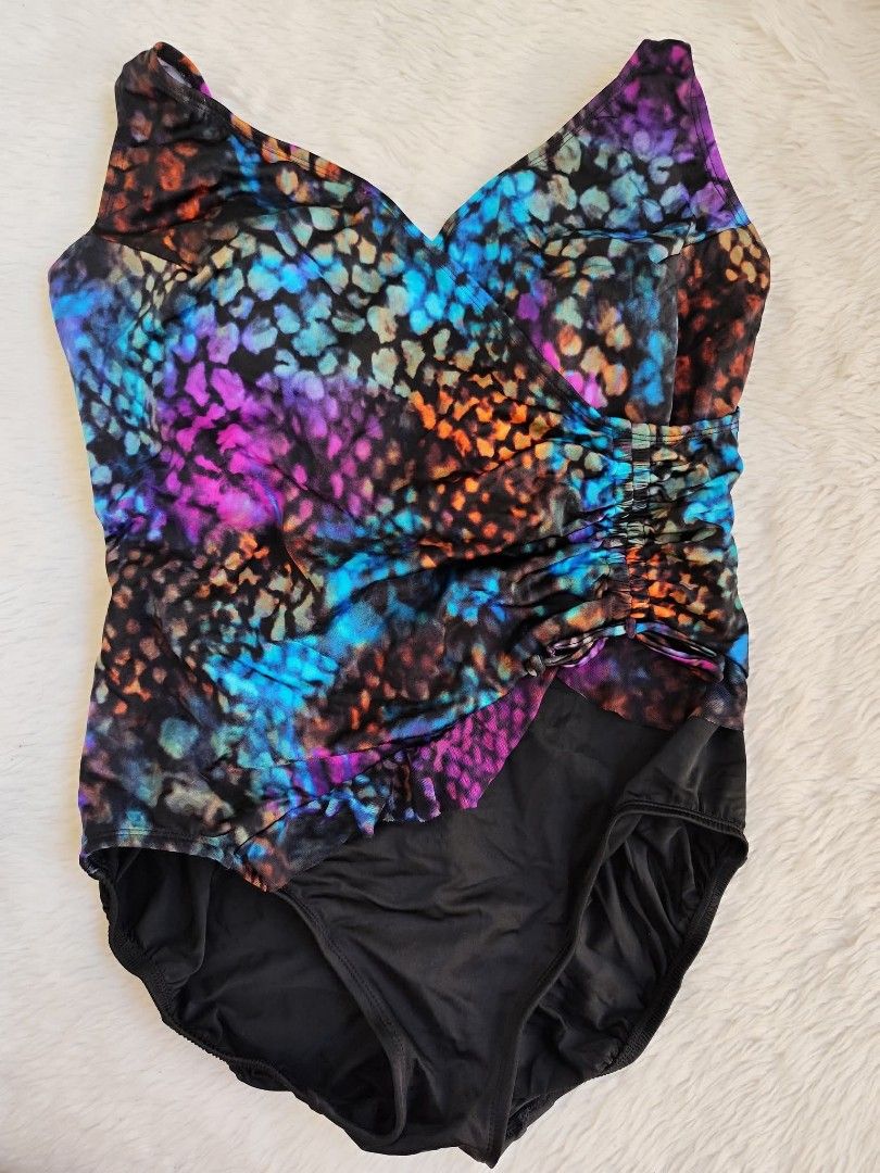 (XL) Longitude Plus Size Swimsuit (Category: Bikinis & Swimsuits) located in Paranaque City. Submitted by tanz2014 (Listing ID 1462065704, Image 2). Description: 🥀𝐏𝐋𝐔𝐒 𝐒𝐈𝐙𝐄 𝐒𝐖𝐈𝐌𝐖𝐄𝐀𝐑🥀 🌻Like New🌻 ✨Brand: LONGITUDE ➡️Built in Pad ➡️Tummy Control 🌼Size: XL 💸Mine: P330 ❌𝙿𝙻𝙴𝙰𝚂𝙴 𝙳𝙾 𝙽𝙾𝚃 𝙼𝙰𝙺𝙴 𝙰𝙽𝚈 𝚁𝙴𝚂𝙴𝚁𝚅𝙰𝚃𝙸𝙾𝙽𝚂 𝙸𝙵 𝚈𝙾𝚄 𝙲𝙰𝙽’𝚃 𝙿𝙰𝚈 𝙾𝚁 𝙶𝙴𝚃 𝙸𝚃 𝙾𝙽 𝚃𝙸𝙼𝙴”❌ 🅱🅰🆂🅸🅲 🆁🆄🅻🅴🆂 ⚡️𝚂𝚎𝚝𝚝𝚕