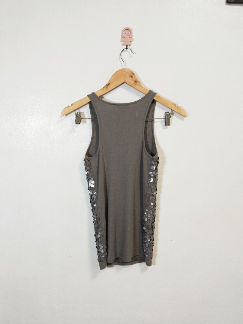 Y2k armani exchange sequin tank top (Category: Sleeveless) located in Pateros City. Submitted by blashjunks.y2k (Listing ID 1462241836, Image 3). Description: Y2K ARMANI EXCHANGE SEQUIN TANK TOP SIZE SMALL 650PHP MSG US.