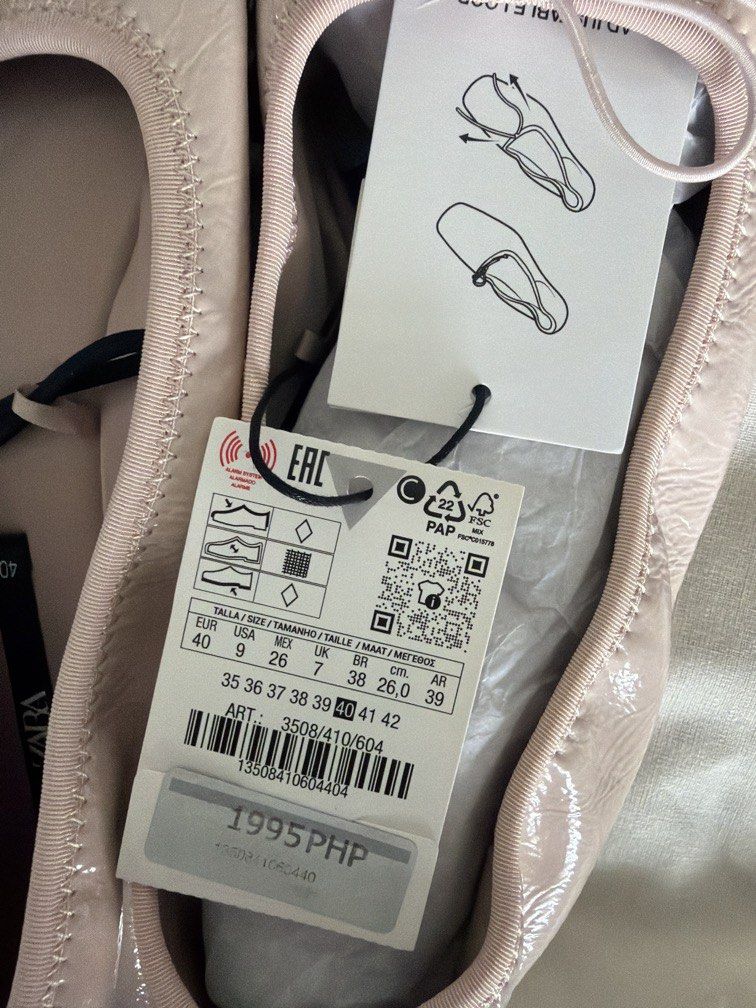 Zara Flats (Category: Flats & Sandals) located in Cabanatuan. Submitted by rosecii (Listing ID 1462101196, Image 2). Description: .