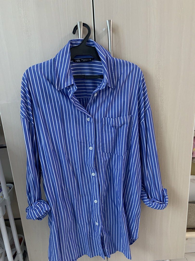 Zara oversized Shirt blue (Category: Longsleeves) located in Mandaluyong City. Submitted by shopwithme08 (Listing ID 1462092284, Image 1). Description: .