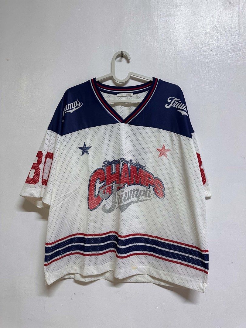 Zara Retro Mesh “Champs Triumph” Jersey (Category: Tshirts & Polo Shirts ) located in Manila. Submitted by nicholazvenzzz (Listing ID 1462168570, Image 1). Description: Zara Retro Technical Mesh Champs Triumph Jersey (Size M) Loose & Drop-Shoulder Fit Streetwear Vibes Material: Technical Mesh Fabric Chest: 37–38.5 inches Shoulder: ~17–17.5 inches Length: ~27.5–28 inches RFS: Tambak, needs wash only, issue is may small orange stain sa baba pero po