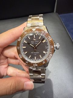 （分類：）位於 。 由 topclass_asia 提交（商品編號 1462133331，圖片 1）。簡介： 。