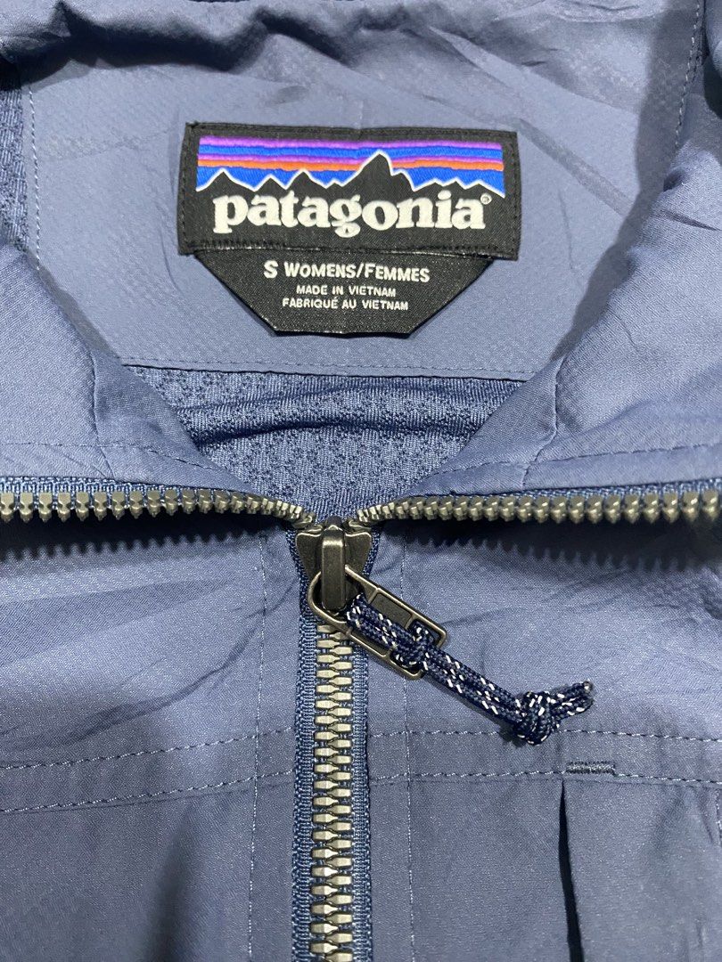 Patagonia Jacket (Category: Coats, Jackets and Outerwear) located in Mandaue City. Submitted by MJ_80 (Listing ID 1462345455, Image 3). Description: Womens Patagonia Mountain View Windbreaker Jacket Small on tag See photos for measurements Color rate & Condition: 9.8/10 Price: 1,650 .