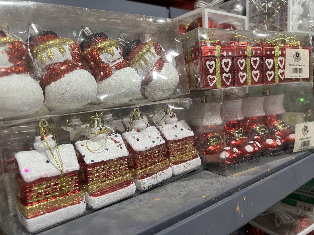 24pcs christmas decoration (Category: Everything Else Others) located in Paranaque City. Submitted by pilipinashop (Listing ID 1462345007, Image 2). Description: Brand new Sale.