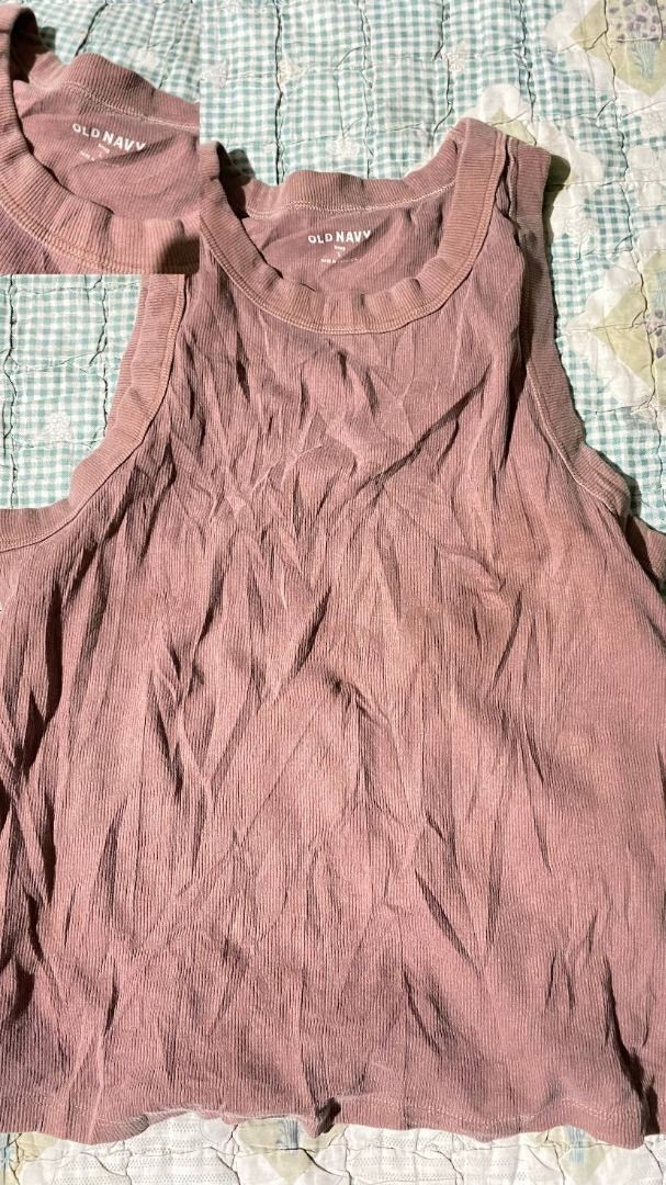 45 each— Old Navy (Category: Sleeveless) located in General Santos City (Dadiangas). Submitted by its.tey (Listing ID 1462379925, Image 3). Description: .