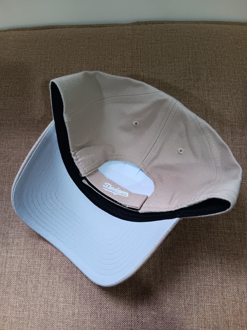 47 Brand Los Angeles Dodgers baseball cap (Category: Caps & Hats) located in Manila. Submitted by gerryanton77059 (Listing ID 1462286011, Image 3). Description: .