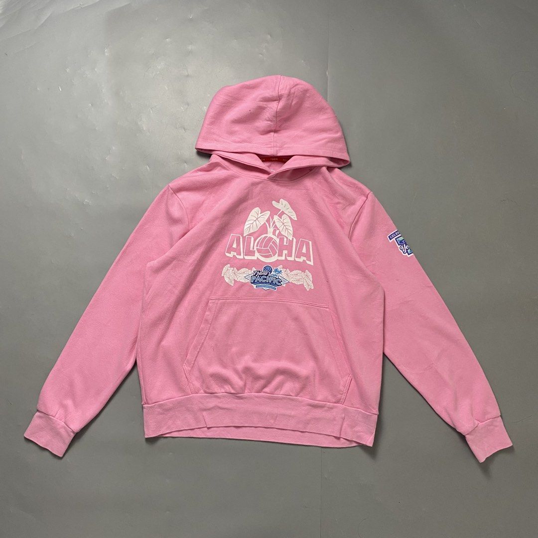 7Gen ✨ | Pink Beach Vibes Pullover Hoodie (Category: Coats, Jackets and Outerwear) located in Bulacan. Submitted by orc.ph (Listing ID 1462348732, Image 1). Description: 7Gen ✨ | Pink Beach Vibes Hoodie Material Used: Cotton - Pink - Long Sleeve - Double Pockets - Beach Print Design - Hoodie - Casual - Semi Formal - Beach Vibes - Streetwear ‎-Size: L -Width:21" ‎-Length: 23" ‎ ‎Pristine Condition. No Visible Flaws. No Issue At All ‎ ‎⚠️Note: For 