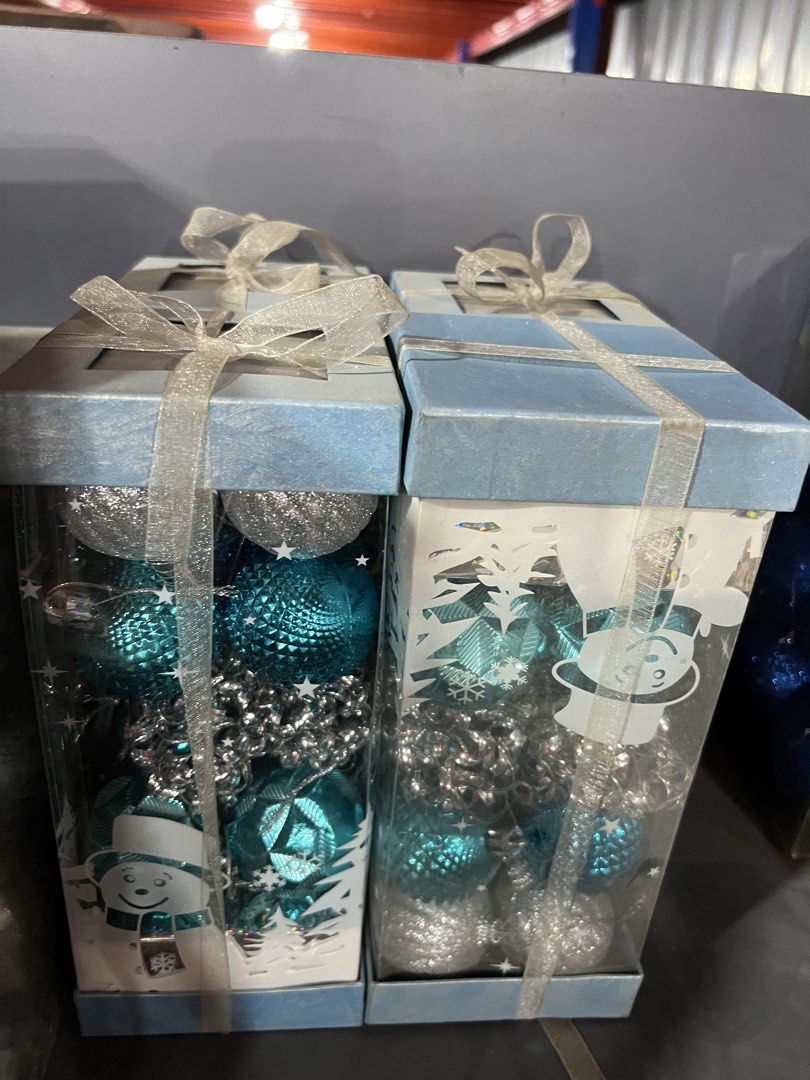 80pcs christmas tree decoration (Category: Looking For) located in Paranaque City. Submitted by pilipinashop (Listing ID 1462348174, Image 2). Description: Brand new Sale.