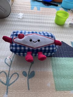 （分類：）位於 。 由 helloooo._.o 提交（商品編號 1462355427，圖片 1）。簡介： 。