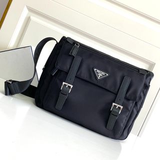 （分類：）位於 。 由 ennovetteli9 提交（商品編號 1462420563，圖片 1）。簡介： 。