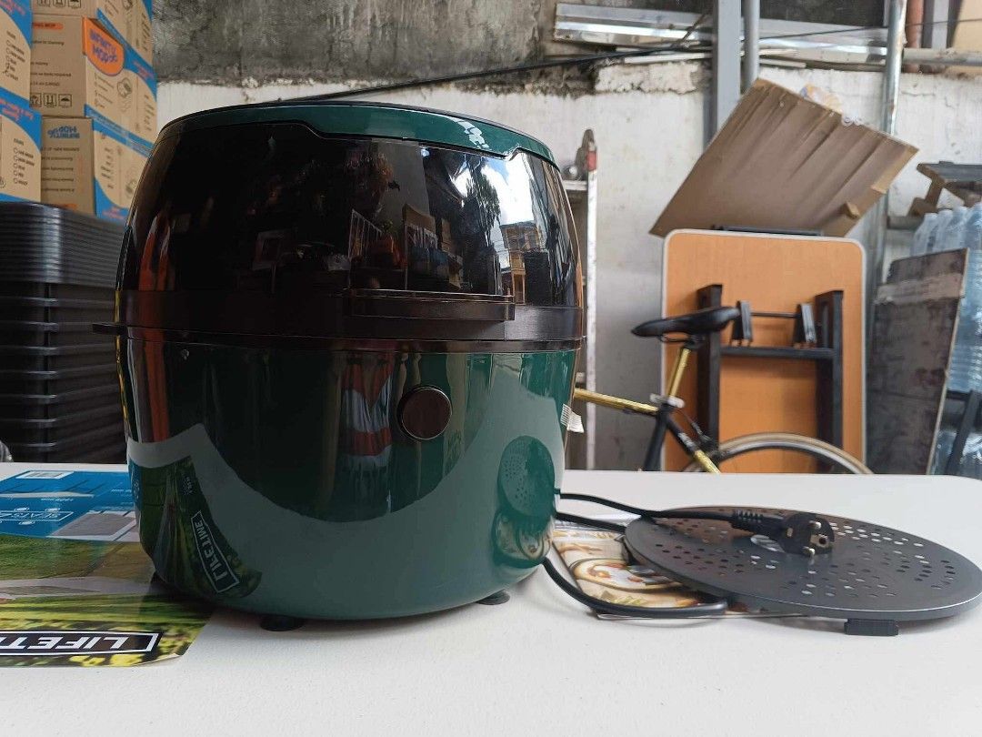 ✅ AIRFRYER -10L KAISA 3800php (green) (Category: Fryers) located in Manila. Submitted by mightycloud_1992 (Listing ID 1462273757, Image 2). Description: .