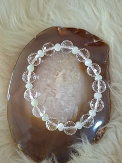 (Category: ) located in . Submitted by crystal_jade_happy_shopping (Listing ID 1462334201, Image 1). Description: .