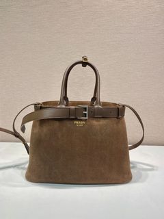 （分類：）位於 。 由 ennovetteli9 提交（商品編號 1462431152，圖片 1）。簡介： 。
