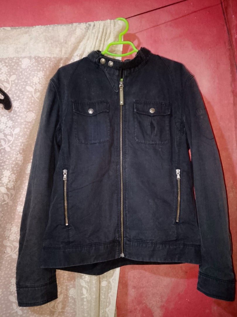 Active Jacket (Category: Coats, Jackets and Outerwear) located in Danao, Cebu. Submitted by fashion_hub69 (Listing ID 1462310719, Image 2). Description: motor cycle Jacket CALVIN KLEIN subrang kapal vintage 550+sf gcash payment jnt courier 🚛.