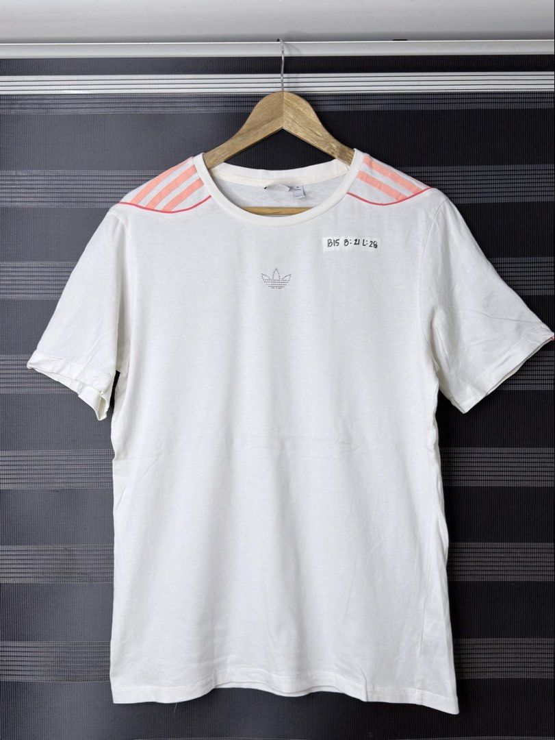 ADDIDAS COTTON SHIRT (B15) (Category: Shirts) located in Bulacan. Submitted by nicolaiscloset (Listing ID 1462424371, Image 2). Description: .